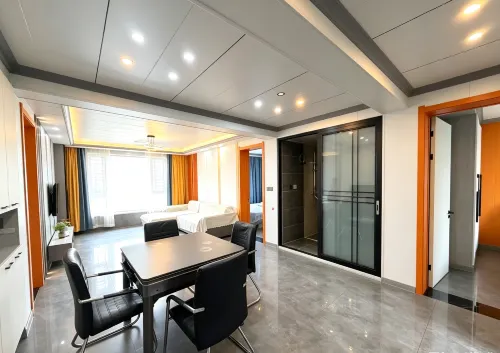 Jiayue Hot Spring Homestay - Parvekkeita