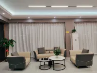 Tiandong Green Skylight Hotel