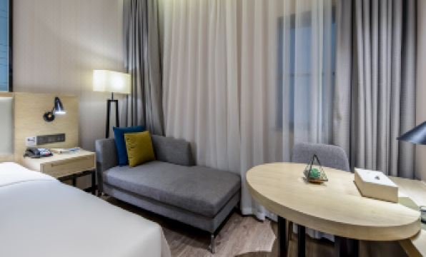 Echarm Hotel (Nanning Mixc City Convention and Exhibition Center Subway Station)