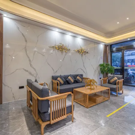 Baiyue Hotel (Pinghu Xinhua Middle Road)