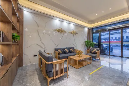 Baiyue Hotel (Pinghu Xinhua Middle Road)