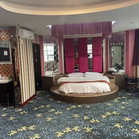 Siqi Business Hotel Отели в г. Чжушань