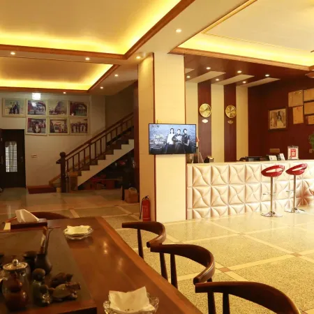 Oriental Hotel