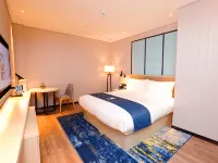 Hillden Hotel (Linyi Mengshan Avenue Yinqueshan Road)