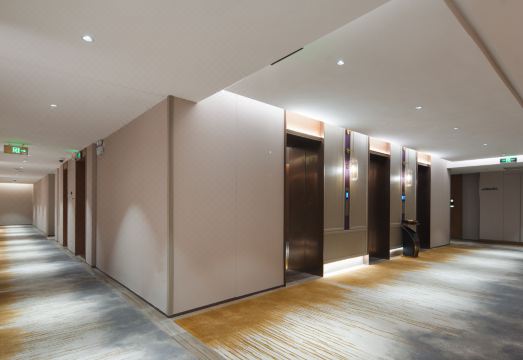 5. 메종 뉴 센추리..