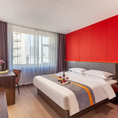 โรงแรมอัจฉริยะเมิ่งเจียซั่ว (สาขา โรงพยาบาลแห่งแรกมหาวิทยาลัยการแพทย์ชานซี ถนนของว่างเหล่าจุนอิ้ง) โรงแรมใกล้สวนสาธารณะเป่ยหลิน