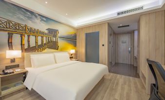 Atour Hotel (Dongying Huanghe Road) - Housity