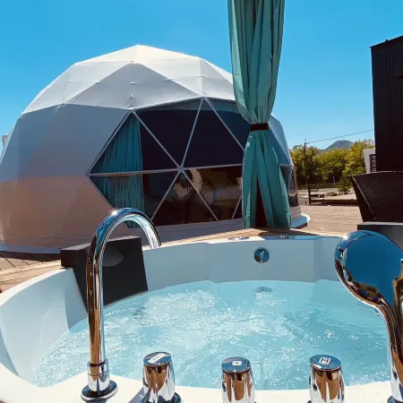 chillout glamping zao