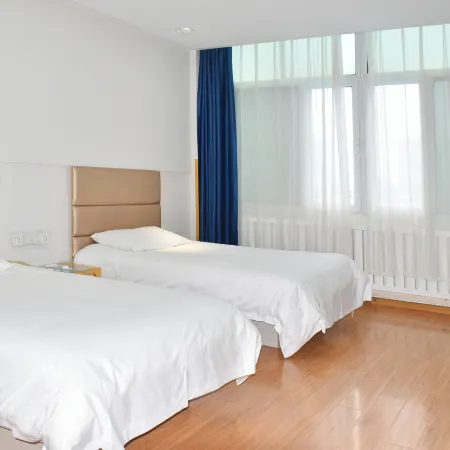 Pingdu Hongzhe Hotel (Pingdu Tianjin Road)