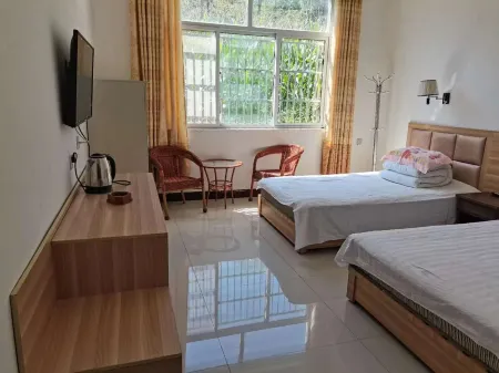 Lingchuan Changhong Farm Stay Отели в г. Линчуань