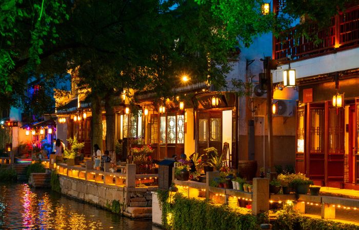 Zhouzhuang Linshui Huachenyuexi Homestay