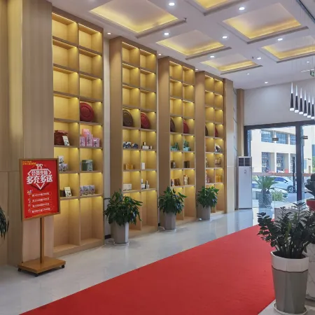 Hunchun 100 yuan hotel