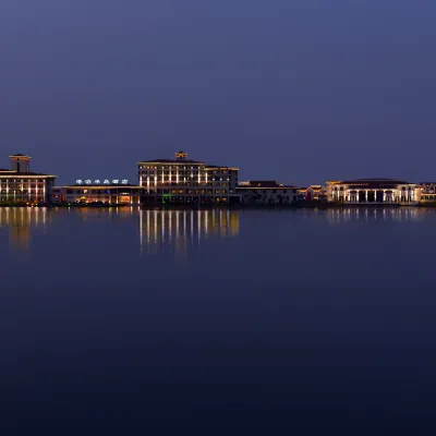 Yancheng Gangbo Peninsula Hotel Hotels near Dafenggang Ocean World