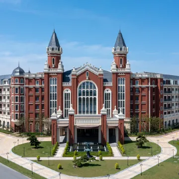 Yancheng Tianmu Hot Spring Resort Hotel