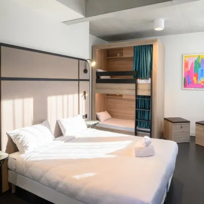 The People - Paris Marais Hotels near Paris Lyon Station
