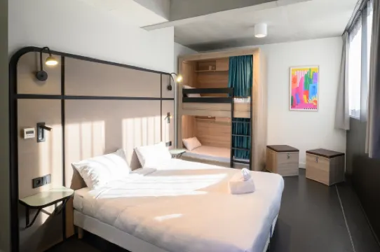 The People - Paris Marais