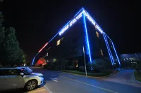 FJ Intelligent Hotel (Fluoro-based New Materials Industry Research Institute)