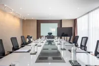 Siam Mandarina Hotel - Free BKK Airport Shuttle - Business