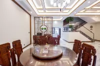 Floral Hotel· Meet Yusu hotel (Hengyang Nanyue Scenic Area Temple Branch)