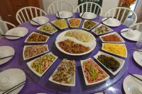 Qike Wenyi Hostel فنادق في يوهوان