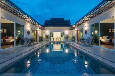 Phuket la Siesta Pool Villas & Pool Access Rooms 나이 한 비치 주변 호텔