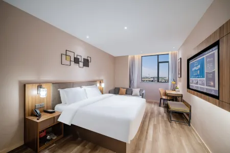 Homeinn Plus Hotel (Guangzhou Tianhe Dongpu)