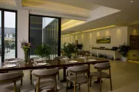 PARKYAH  INN - breakfast