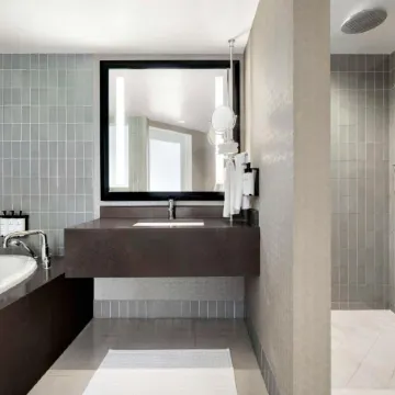 Hotel Sofitel Los Angeles at Beverly Hills Отели рядом с достопримечательностью «Фэрфакс»