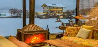 Shangri-La Ten Miles Snow Mountain Margheri Manor - ที่มีบาร์