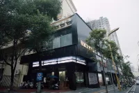 Xingzhan Art Hotel (Yichun Runda International Branch) Các khách sạn ở Yuanzhou Drum Tower Plaza