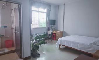 Sanfeng Apartment