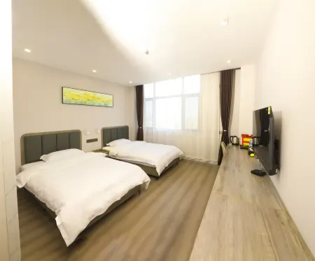 Fonda Hotel Nanyi Отели рядом с достопримечательностью «Eighth Route Army 115th Division Command HQ and Shandong Provincial Government Old Site»