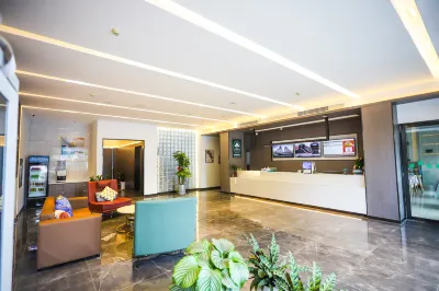 Greentree Inn Jiangsu Yangzhou Jiangdu Development Zone Daqiao Town Express Hotel Hotel dekat Yuanyang International Ports Co.， Ltd. Jiangdu Branch No.6 Berthage