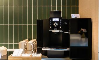 Atour Hotel Chongqing Liangjiang New Area Happiness Plaza