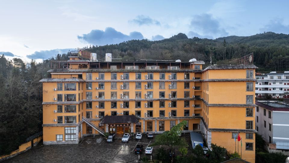 Yunti Hotel