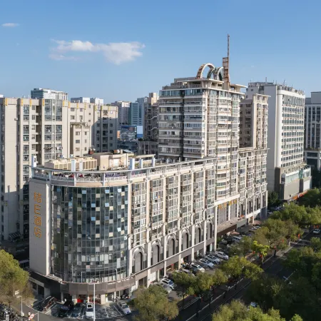 Orange E Hotel (Fuzhou Sanfang Qixiang Dongjiekou Subway Station) Отели рядом с достопримечательностью «Больница Военных Территорий Фучжоу»