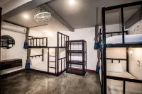 Balcony Party Hostel - Adult Only +18