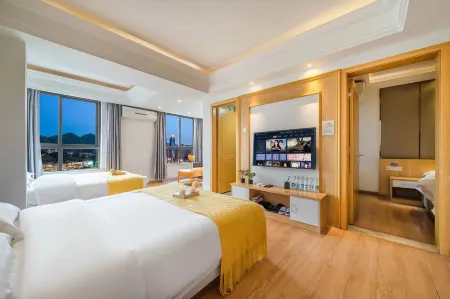 Jiaze Ruijinjiangjing Guest House (Chongqing Jiefangbei Hongya Cave Branch)