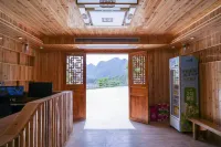 Hefeng Axiang Homestay (Ping Shan Gorge Scenic Area Store)
