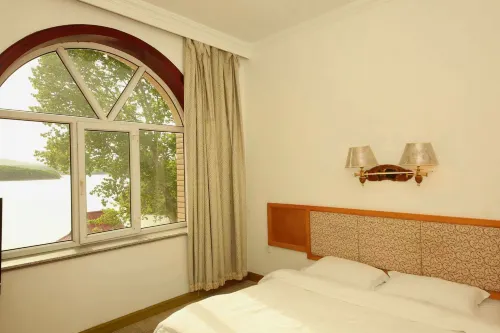 Jucaiwan Hotel (Jingpo Lake Scenic Area Branch)