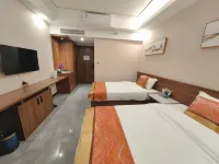 Huamu Guposhan Hot Spring B&B - พร้อมระเบียง