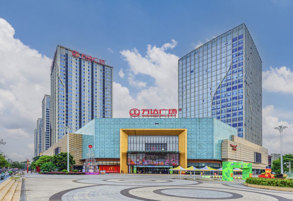 Home Inn Huaxu Apartment (Guangzhou Luogang Wanda Plaza Suyuan Subway Station) - Housity