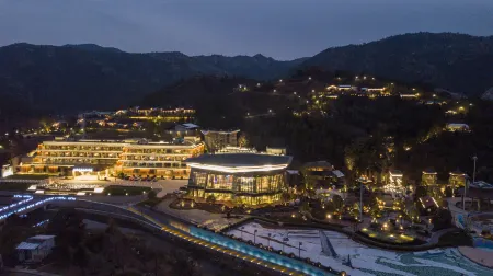 DaShe Village Hot Spring Hotel Отели в г. Шичен