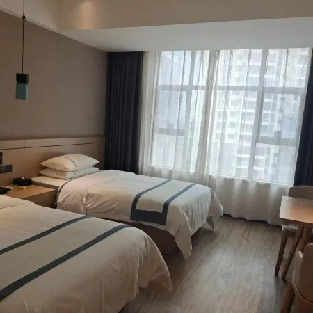 Luchuan Longteng Bay Hotel