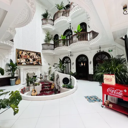 One Thousand and One Nights Designer Homestay