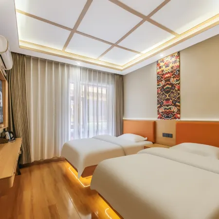 Heishui Shanlirenjia Inn