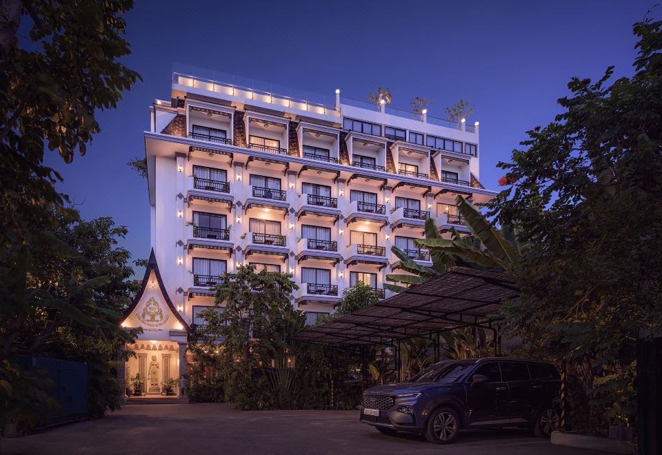 투 시즌스 시엠 립 호텔 외관