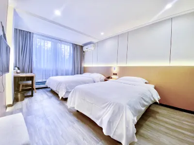 Poli Light Hotel (Beilun Port Area) Отели рядом с достопримечательностью «Хушань Парк»