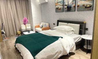 Baxi Homestay(Huaihua South Station Wanda Store)