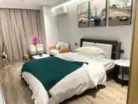 Baxi Homestay（Huaihua South Station Wanda Store）